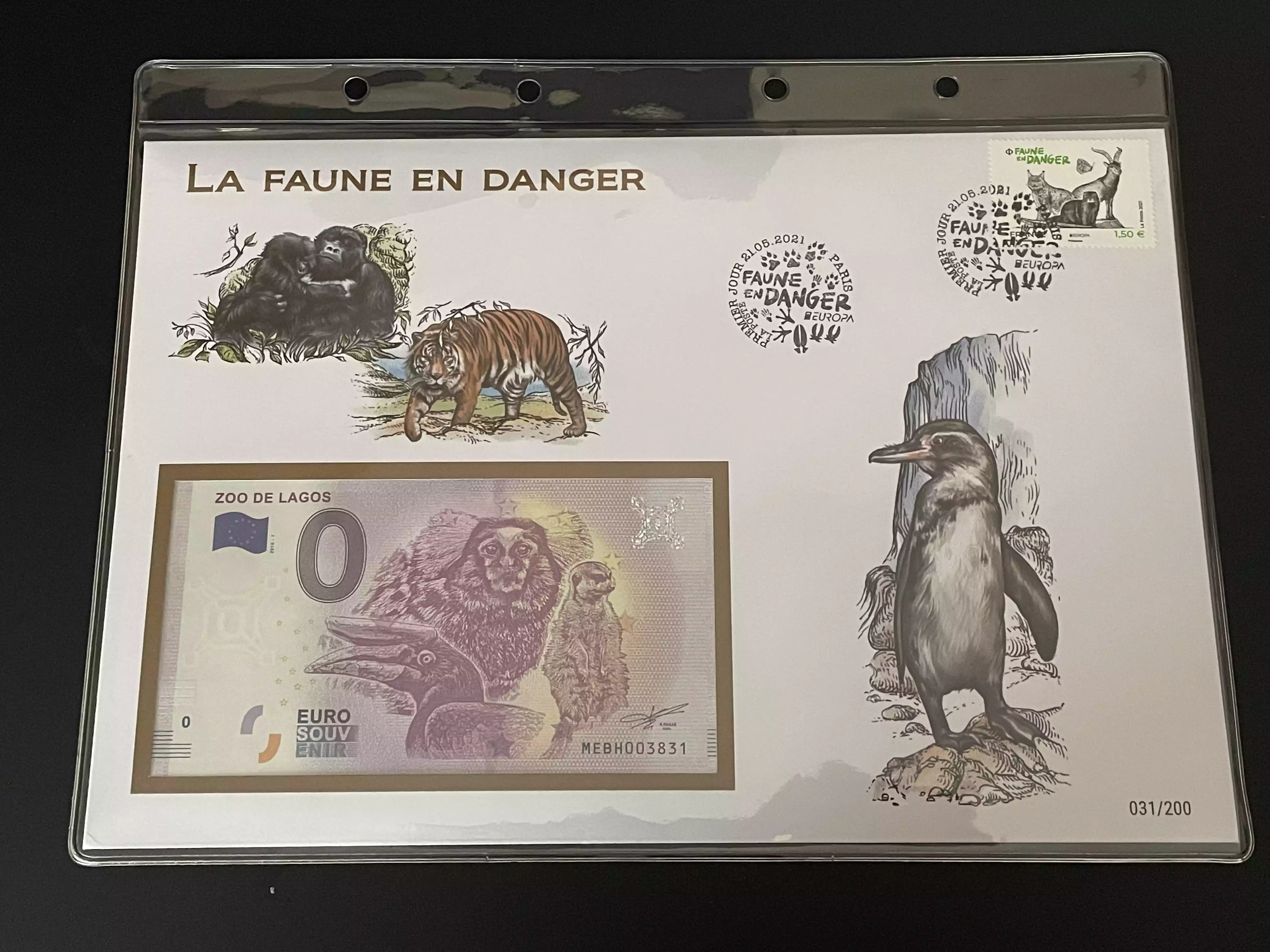 Official Euro Souvenir Cover - La Faune en Danger (Paris)