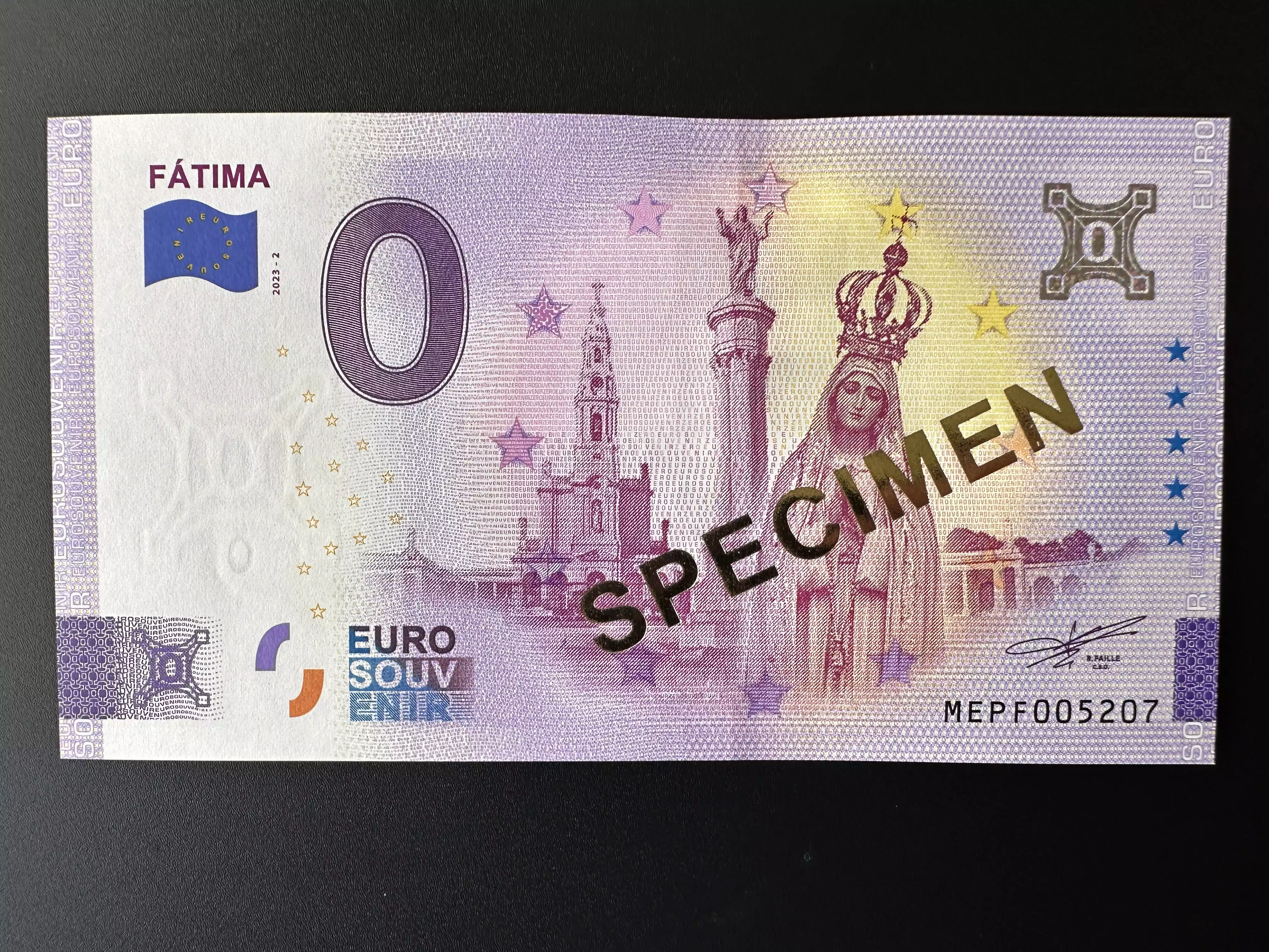 Fátima - SPECIMEN (doré)